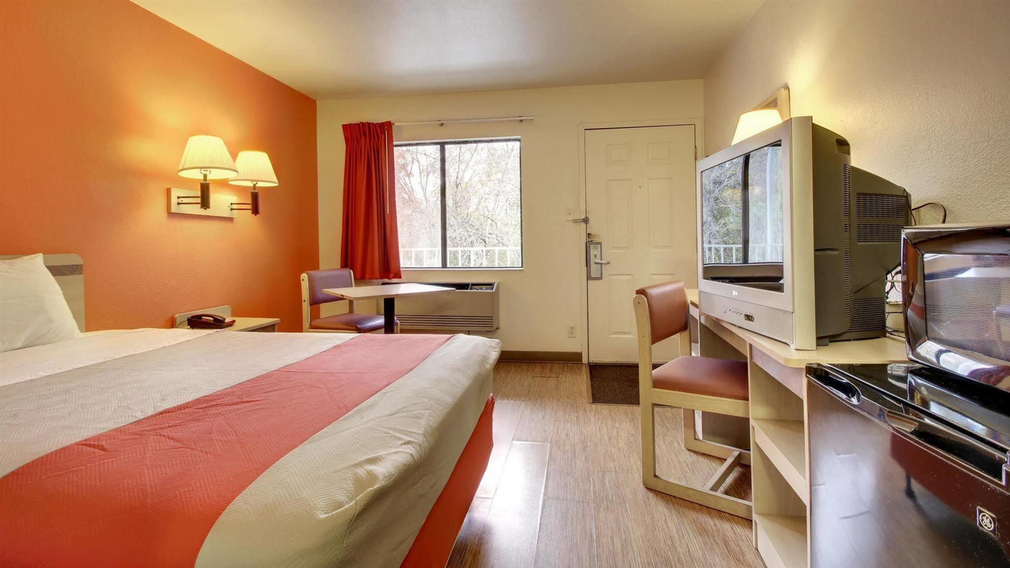 Motel 6-Des Moines, Ia - North Dış mekan fotoğraf